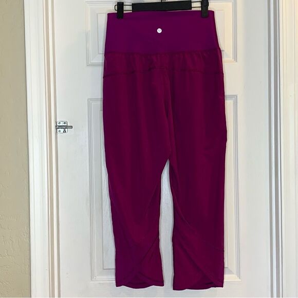 Lululemon Tranquil  crop pants regal plum Size 8 - Picture 2 of 10